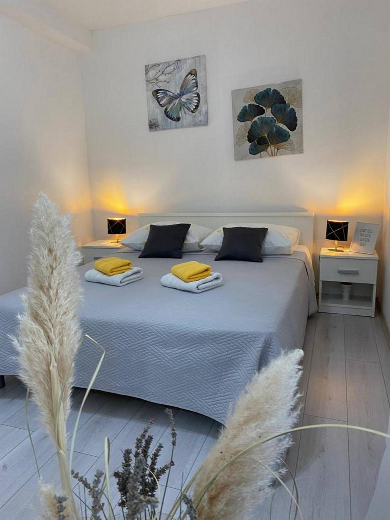 Rural Apartment Ante Drniš Kültér fotó