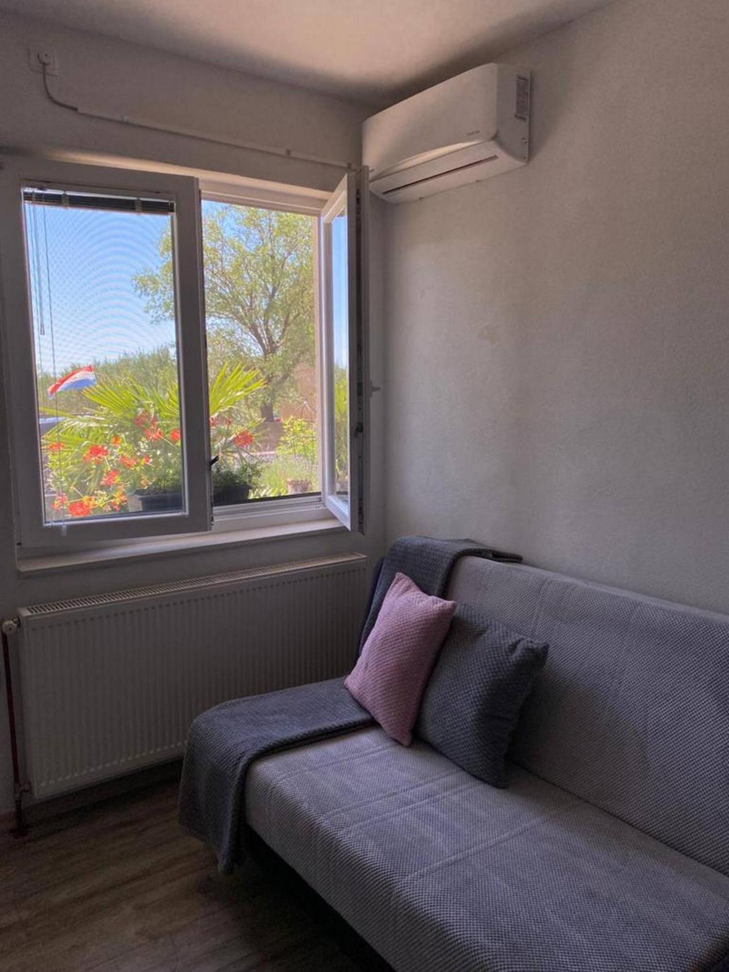 Rural Apartment Ante Drniš Kültér fotó